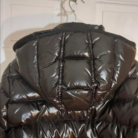 Moncler Moka shiny fitted puffer jacket women - Picture 6 of 6